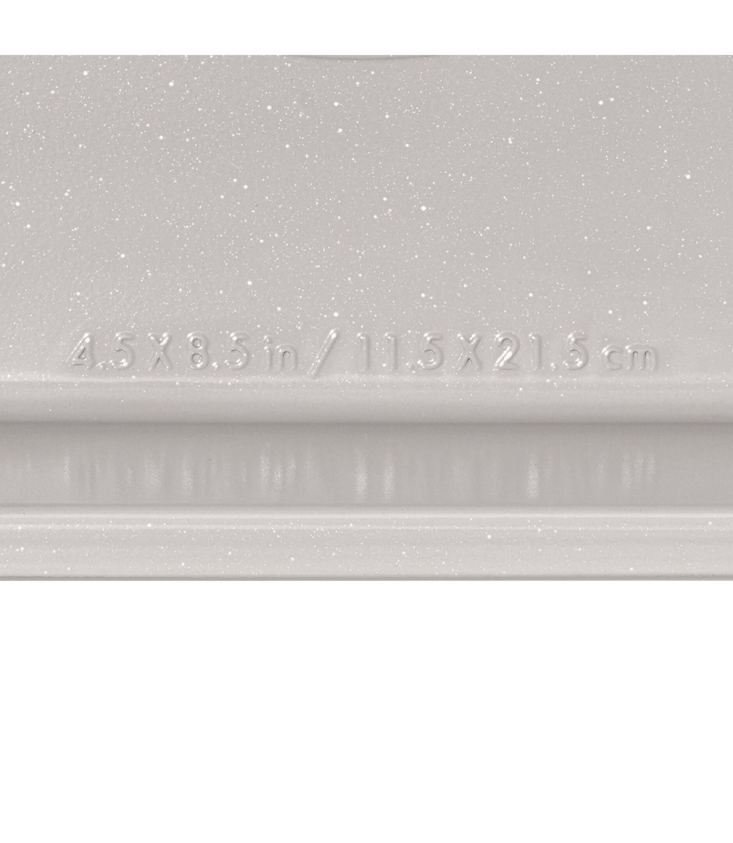 OXO loaf pan measuremtents on bottom of pan