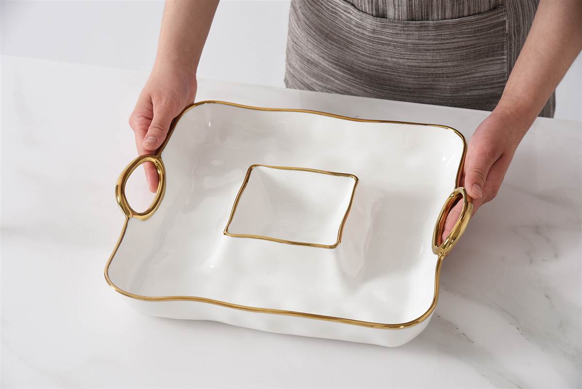 Pampa Bay Golden Handles Square Chip and Dip