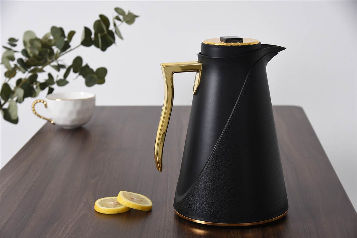 Pampa Bay Textured Thermal Carafe - Black