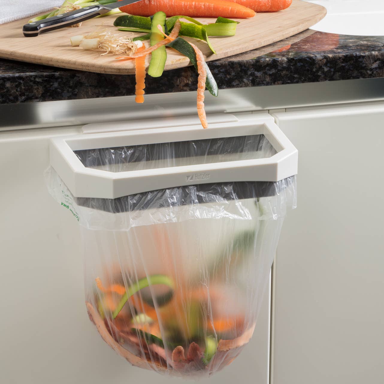 Scrap Station Waste Catcher with Baggie