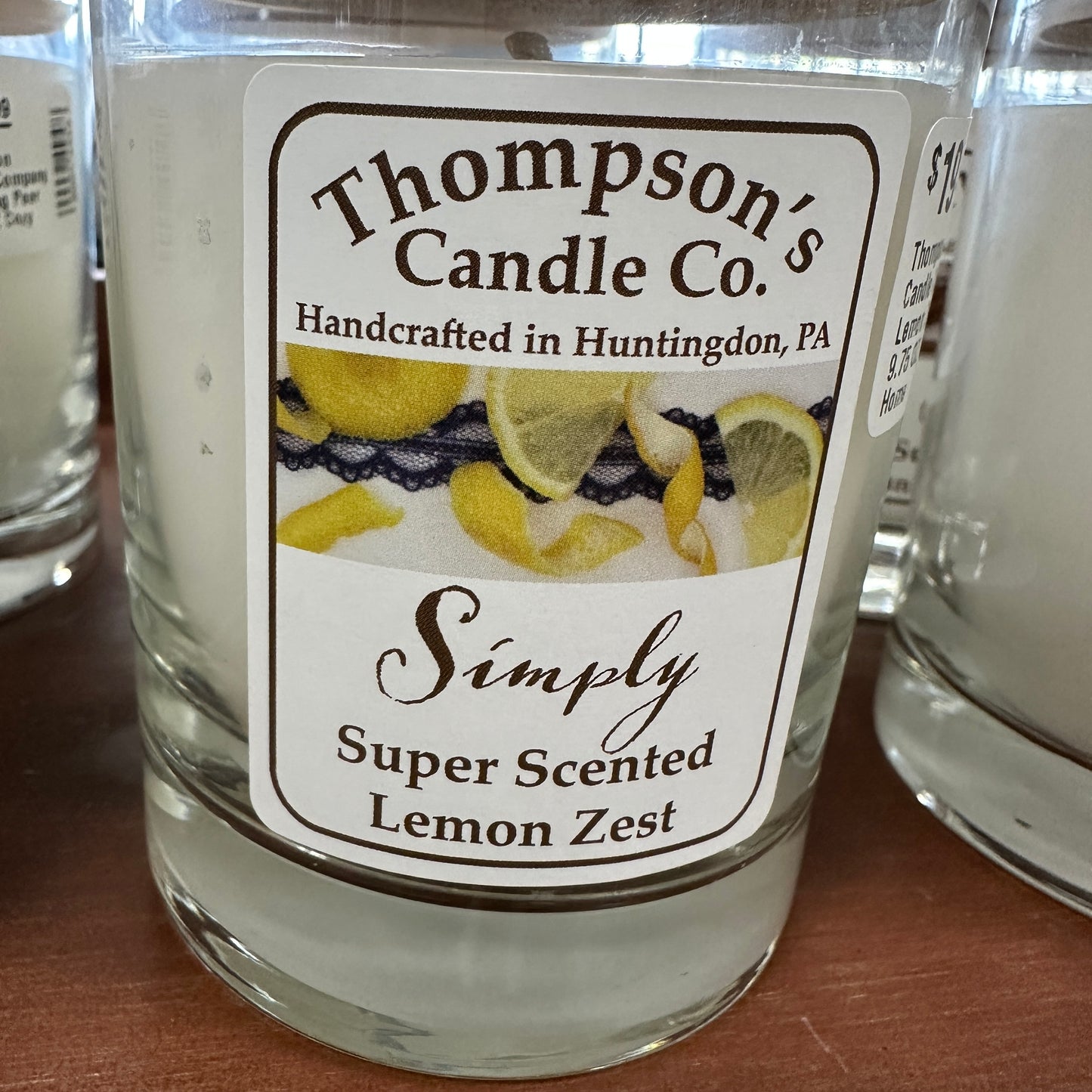 Thompson Candle Company Lemon Zest 9.75 OZ Cozy Home
