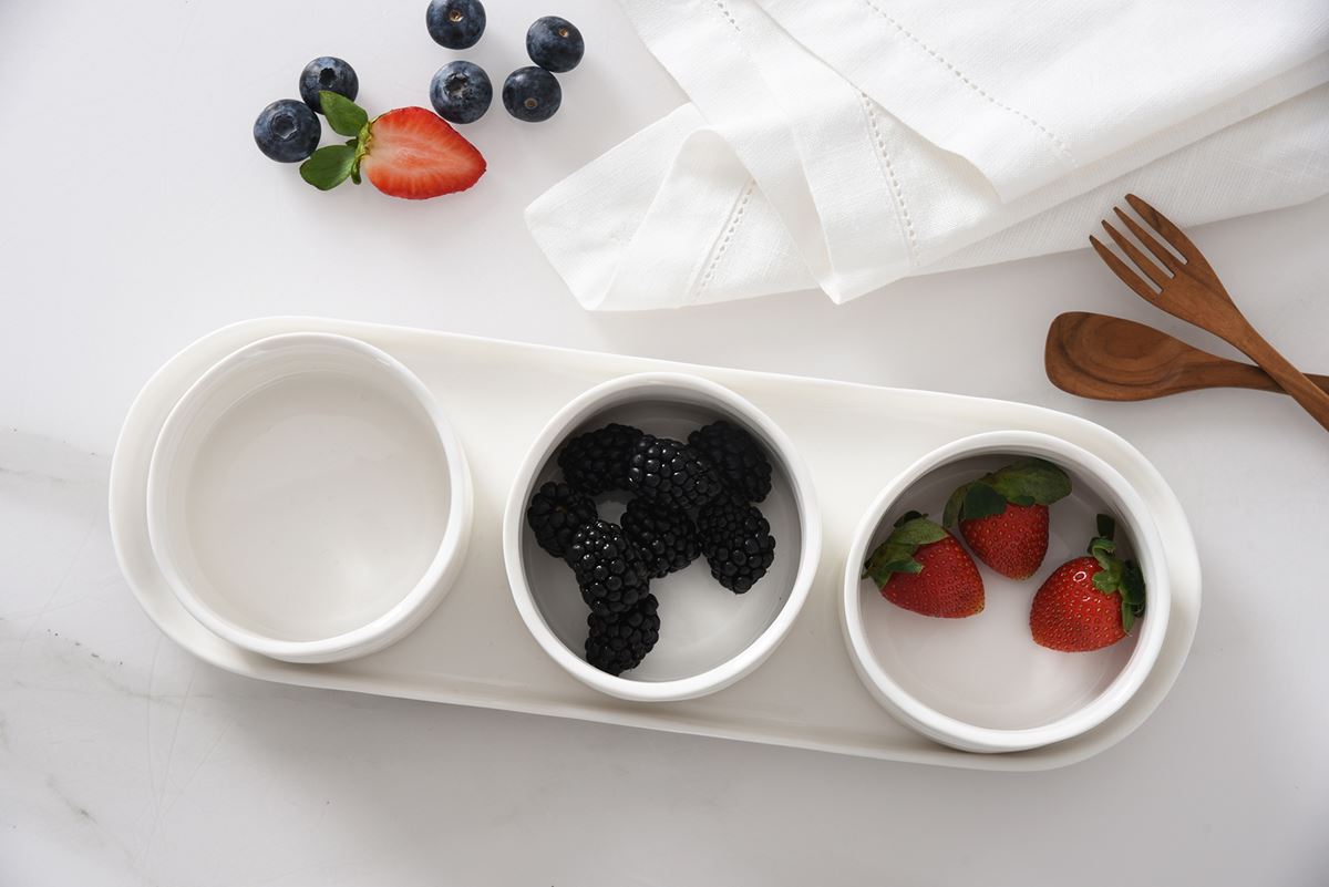 Pampa Bay Le Blanc 4 PC Entertaining Set