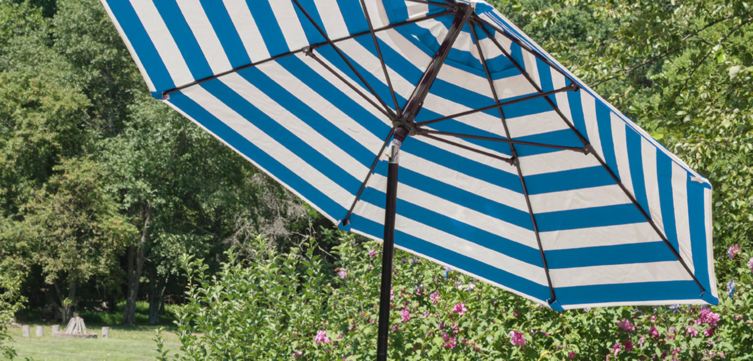 Frankford Patio Umbrella with In Pool Chairs