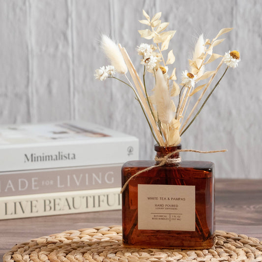 Andaluca - White Tea & Pampas Bouquet Reed Bundle Fragrance Diffuser Style