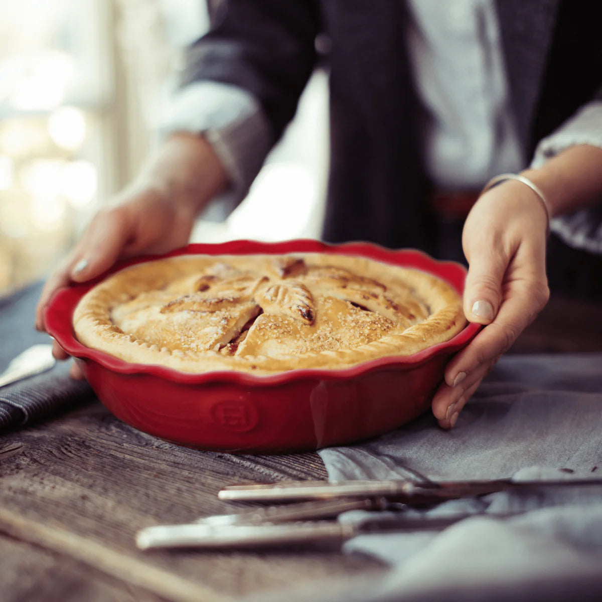 Emile Henry Deep Ruffled Pie Plate in Burgundy Red