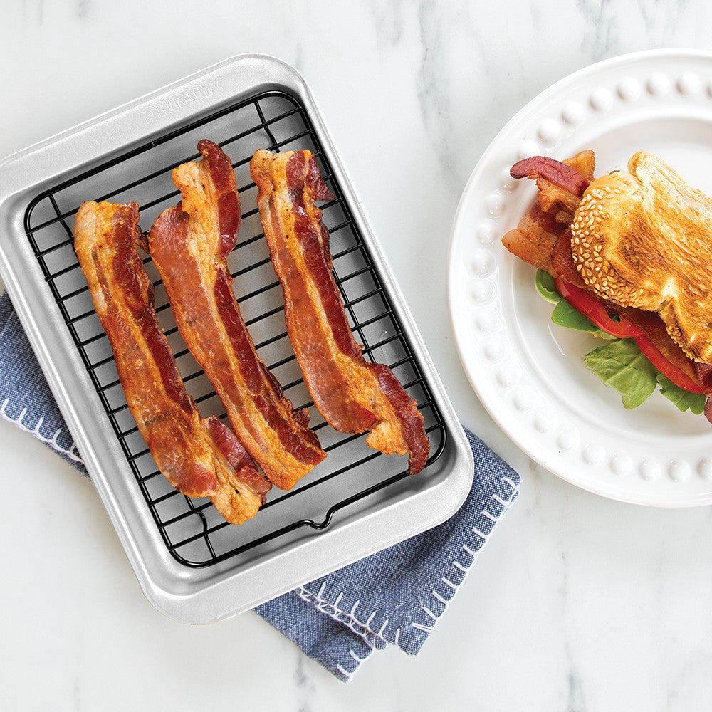 Nordic Ware Compact Broiler Pan with Bacon