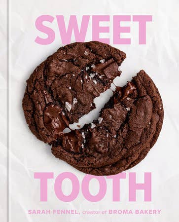 Book cover of 'Sweet Tooth' with a chocolate cookie on a white background