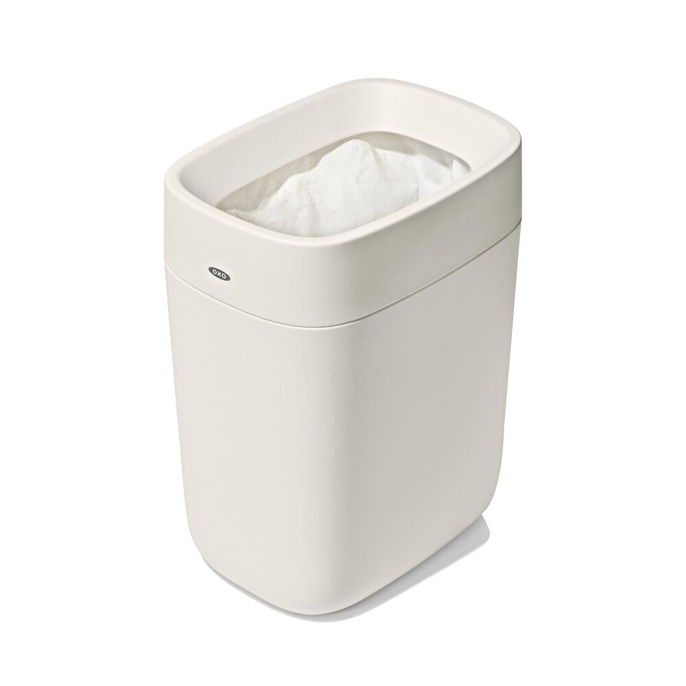 OXO Good Grips 6L White trash bin on a white background